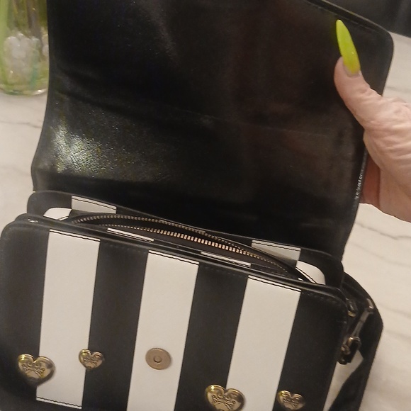 Versace Crossbody - Picture 7 of 10